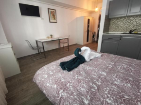 Hush Studio Mamaia Nord